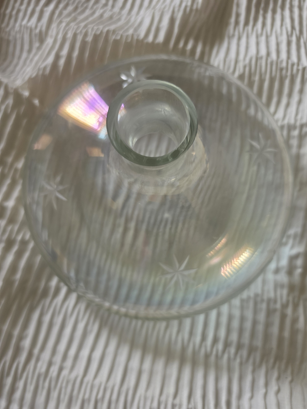 Iridescent Glass Star-Pattern Vase - Clear